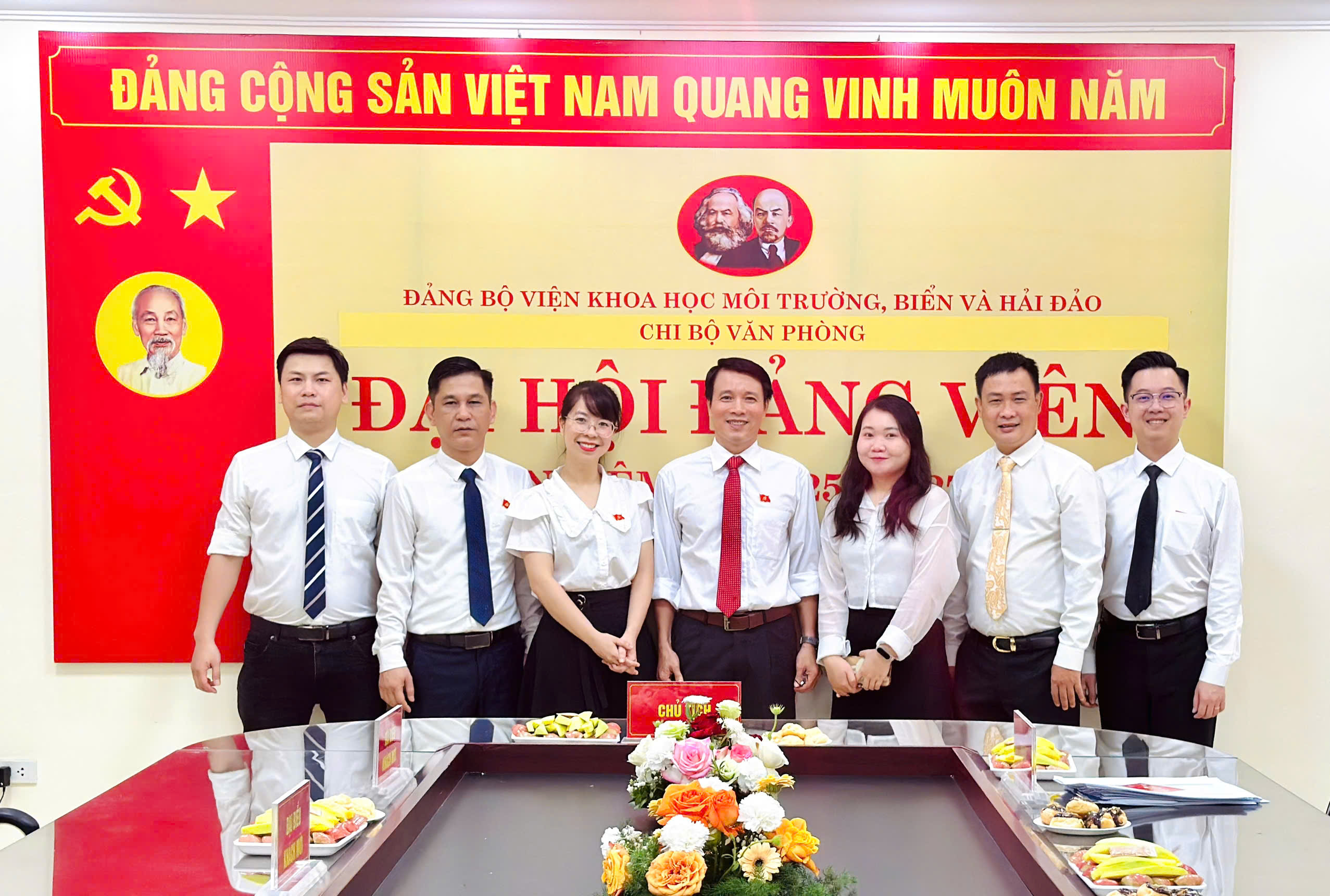 Đại hội Chi bộ Văn phòng nhiệm kỳ 2025 - 2027: dân chủ - trách nhiệm - đổi mới - phát triển
