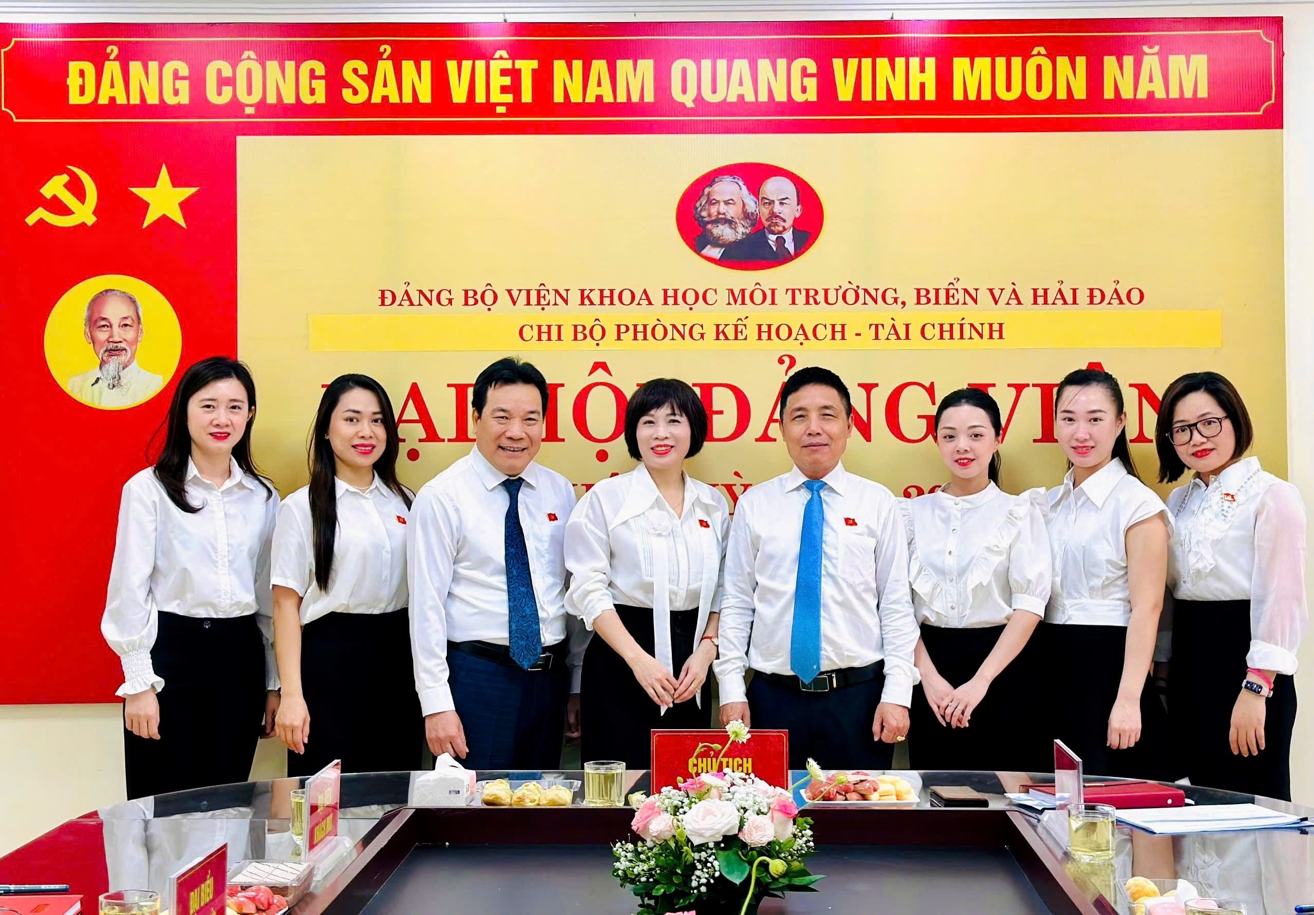 Chi bộ Phòng Kế hoạch - Tài chính tổ chức thành công Đại hội chi bộ nhiệm kỳ 2025-2027